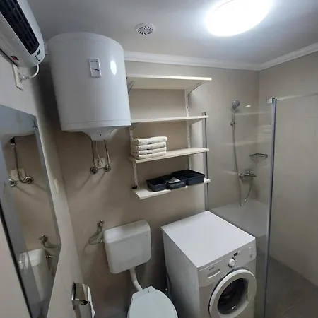 公寓 Apartma Iva *